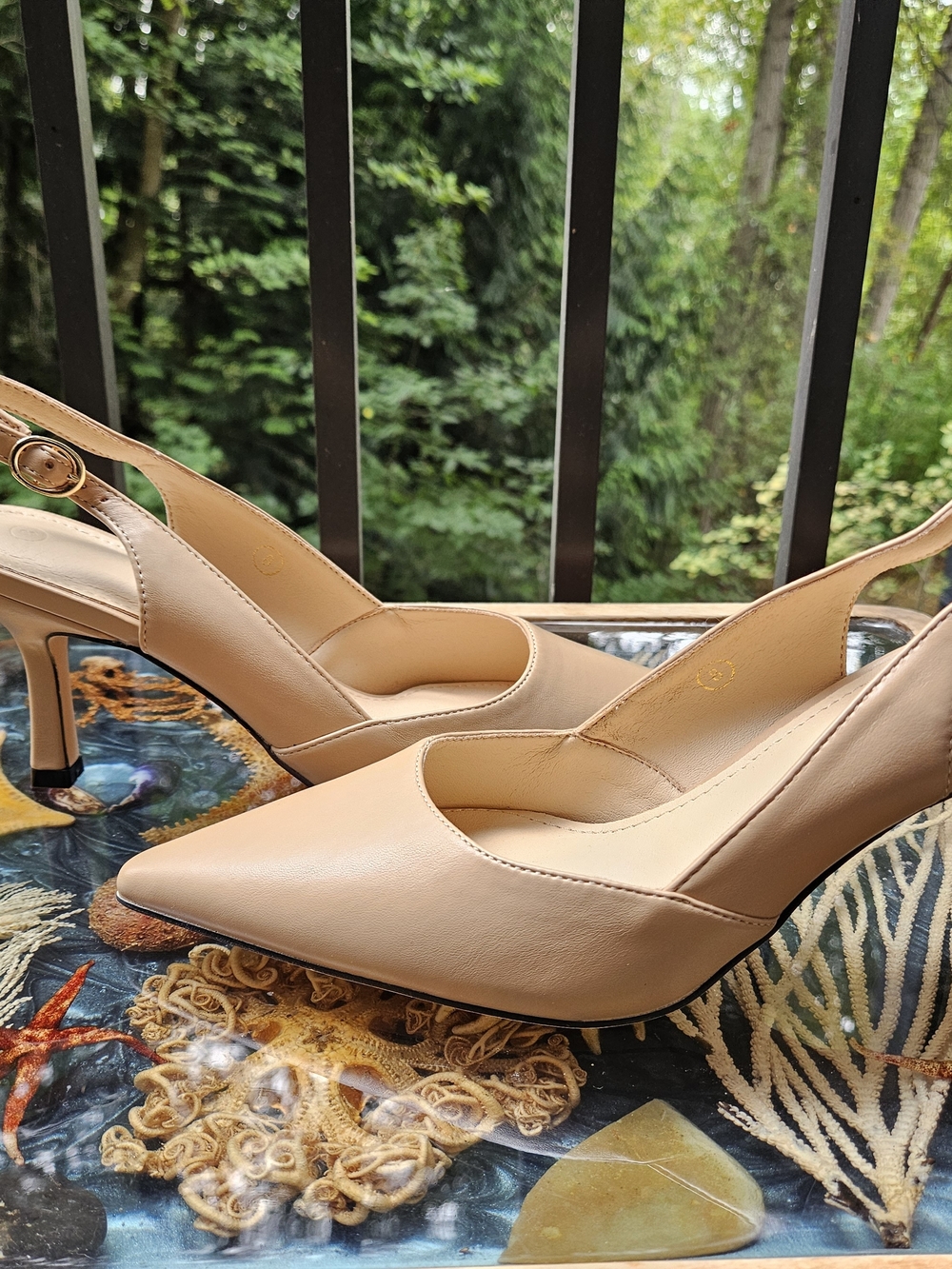 NWOT Women’s Nude Slingback Pointed-Toe Pumps